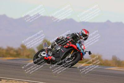 media/Dec-17-2022-SoCal Trackdays (Sat) [[224abd9271]]/Turn 9 Side (245pm)/